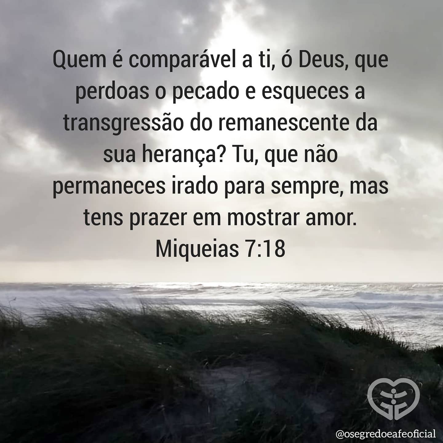 Miqueias 7:18