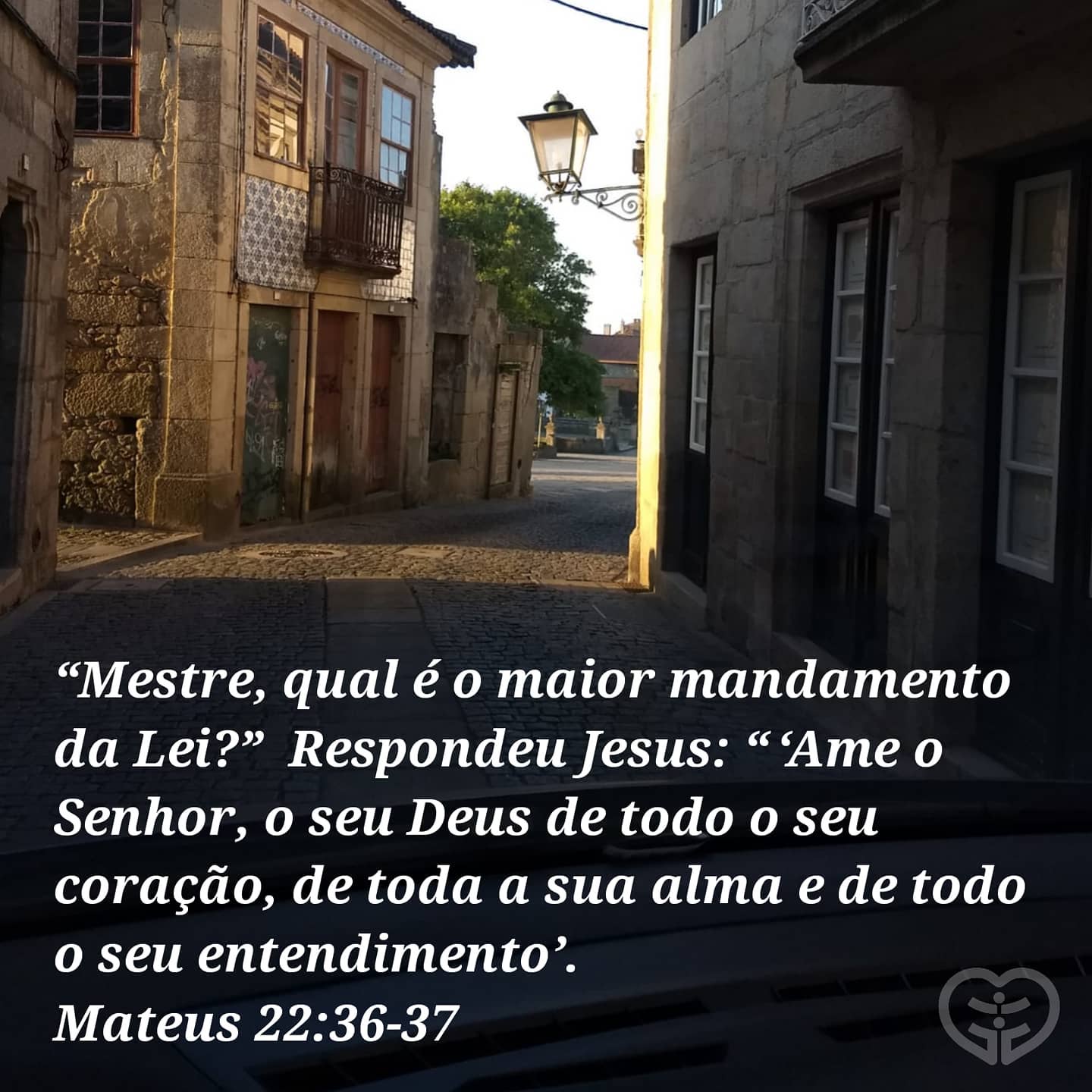 Mateus 22:36-37