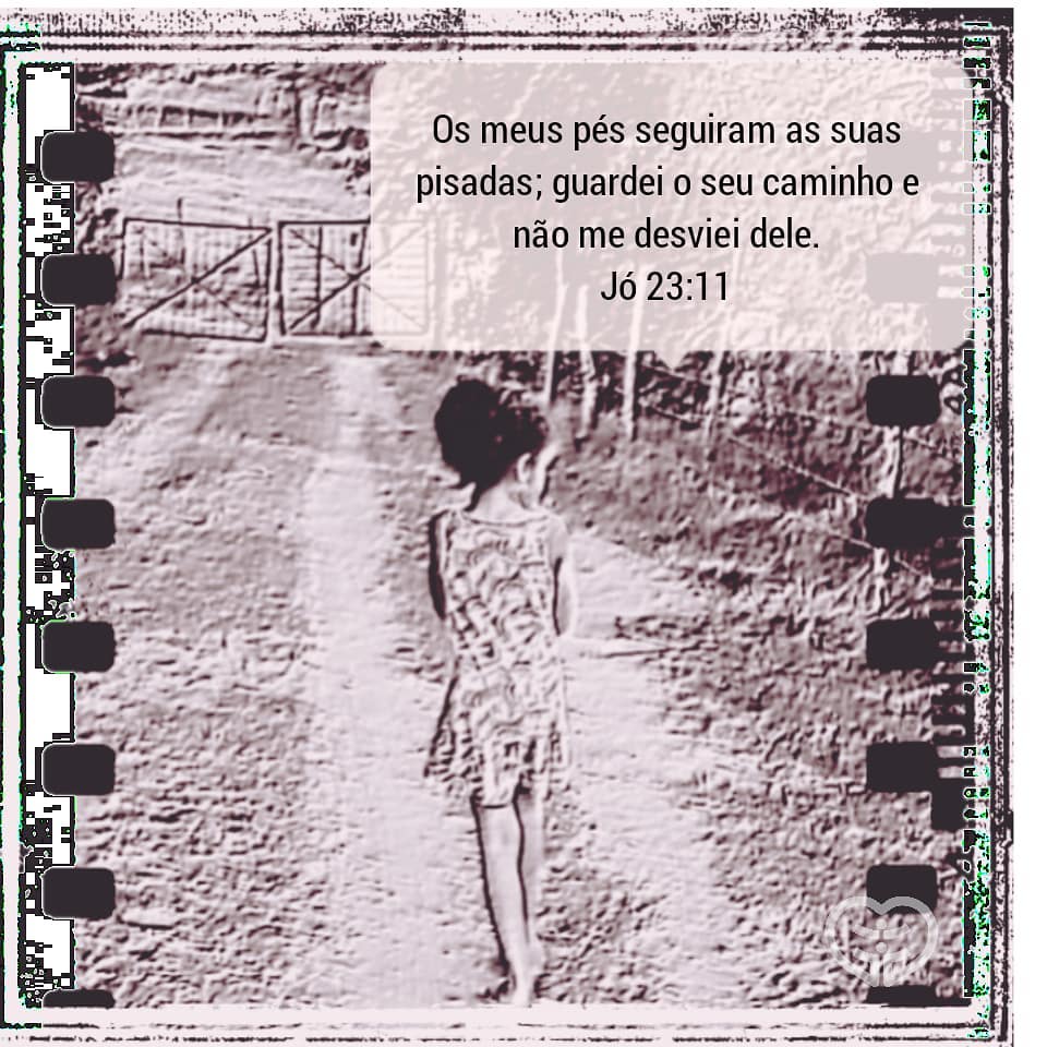 Jó 23:11