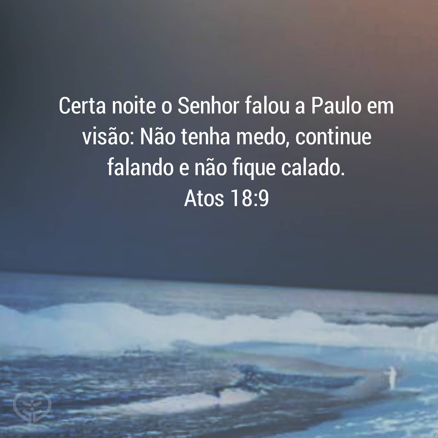 Atos 18:9