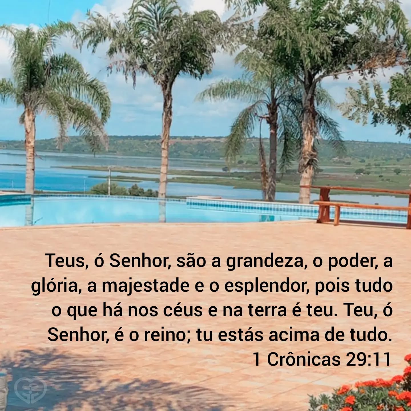 1 Crônicas 29:11