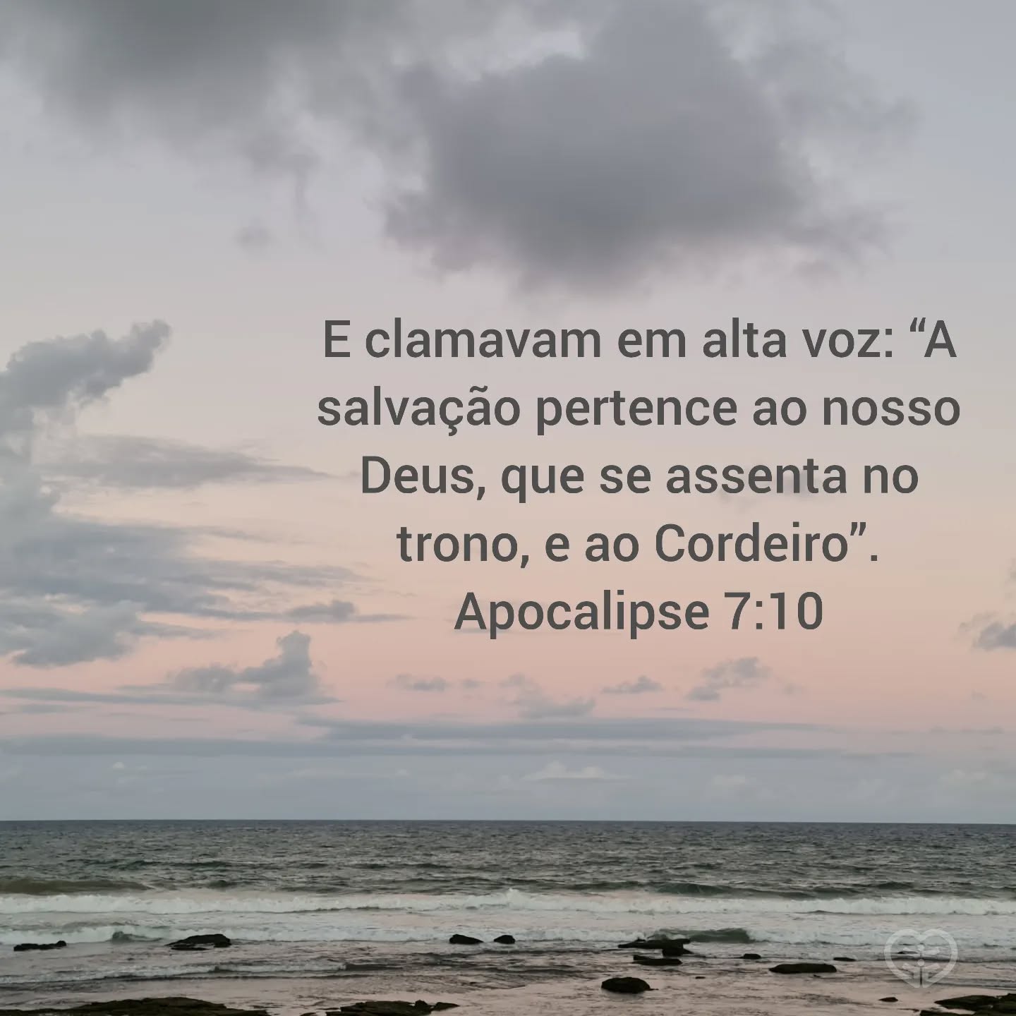 Apocalipse 7:10