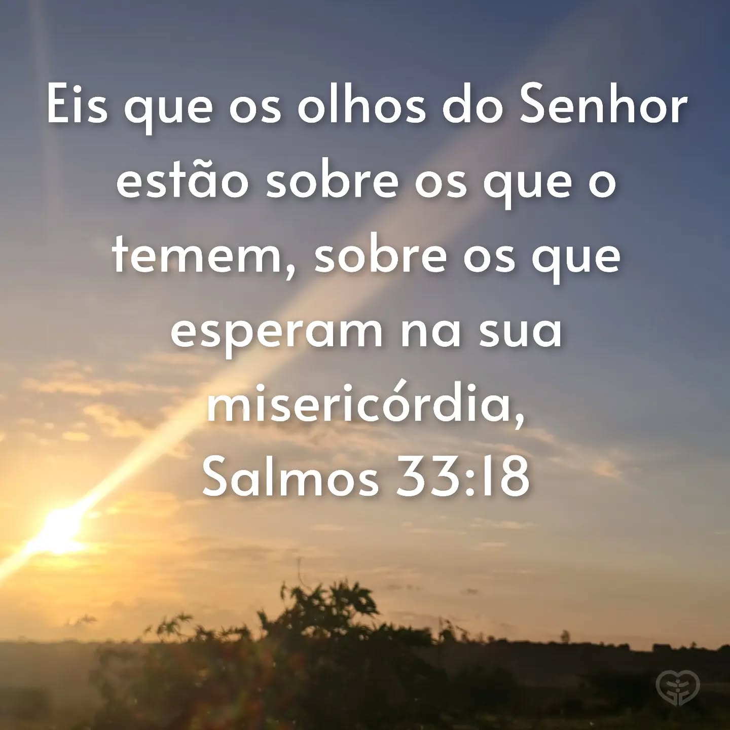 Salmos 33:18