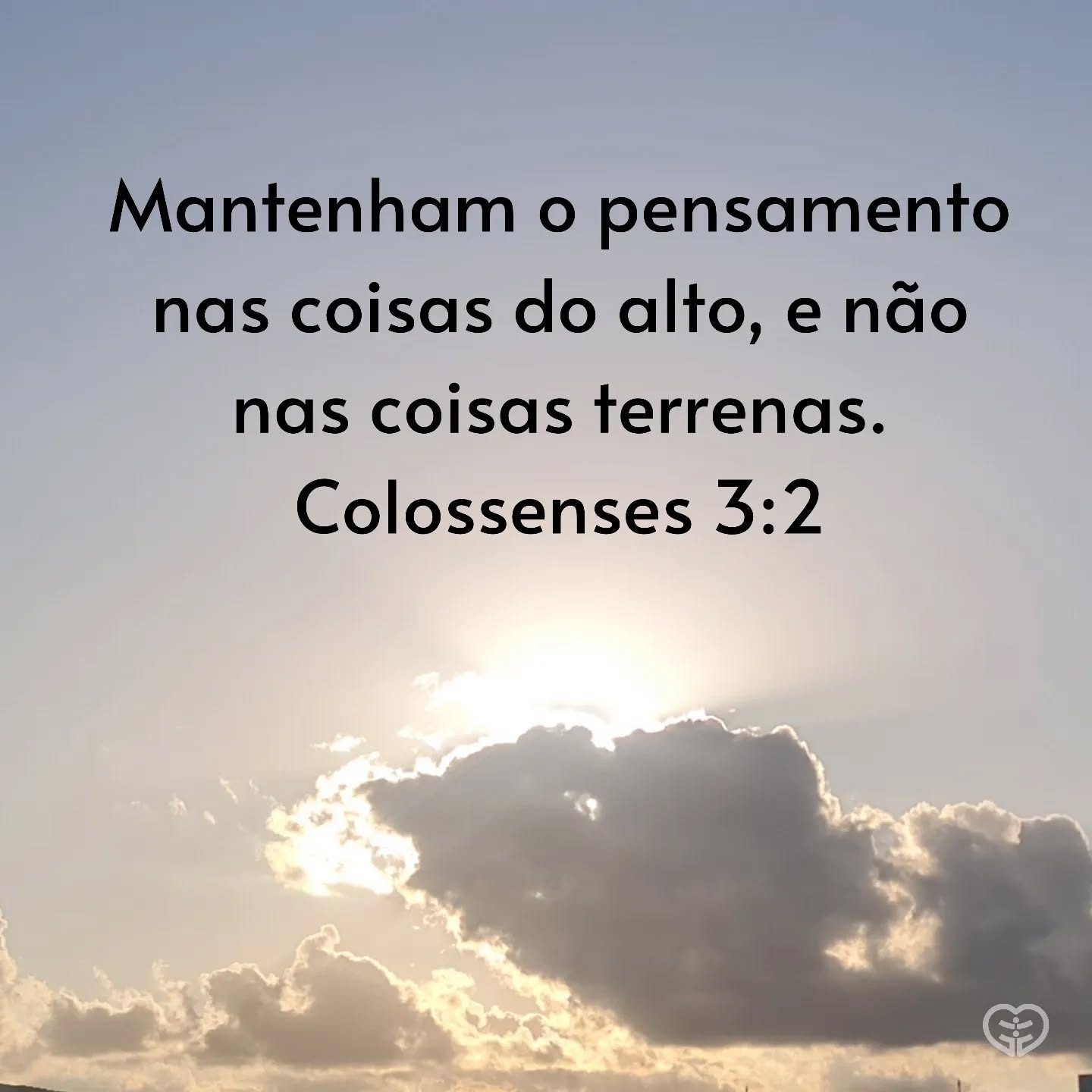 Colossenses 3:2