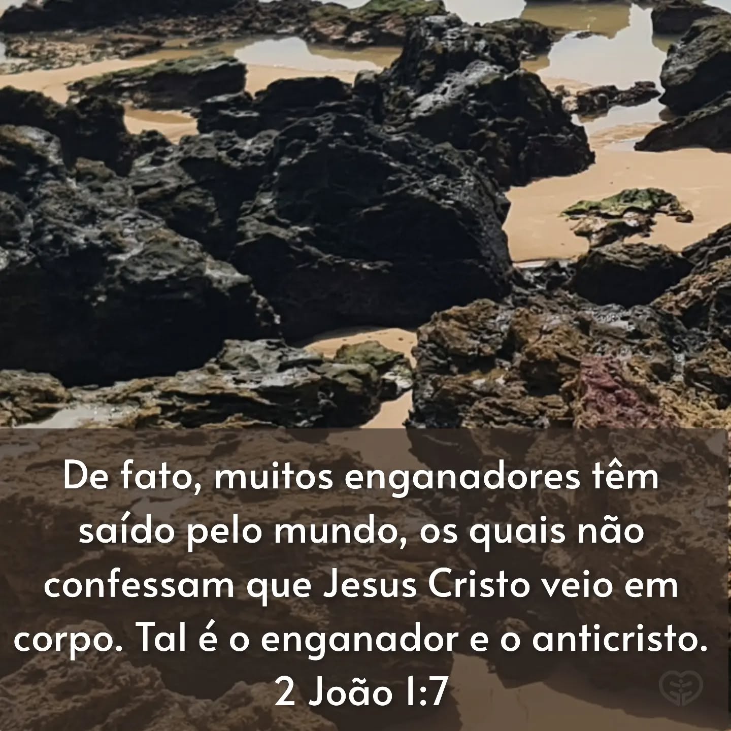 2 João 1:7
