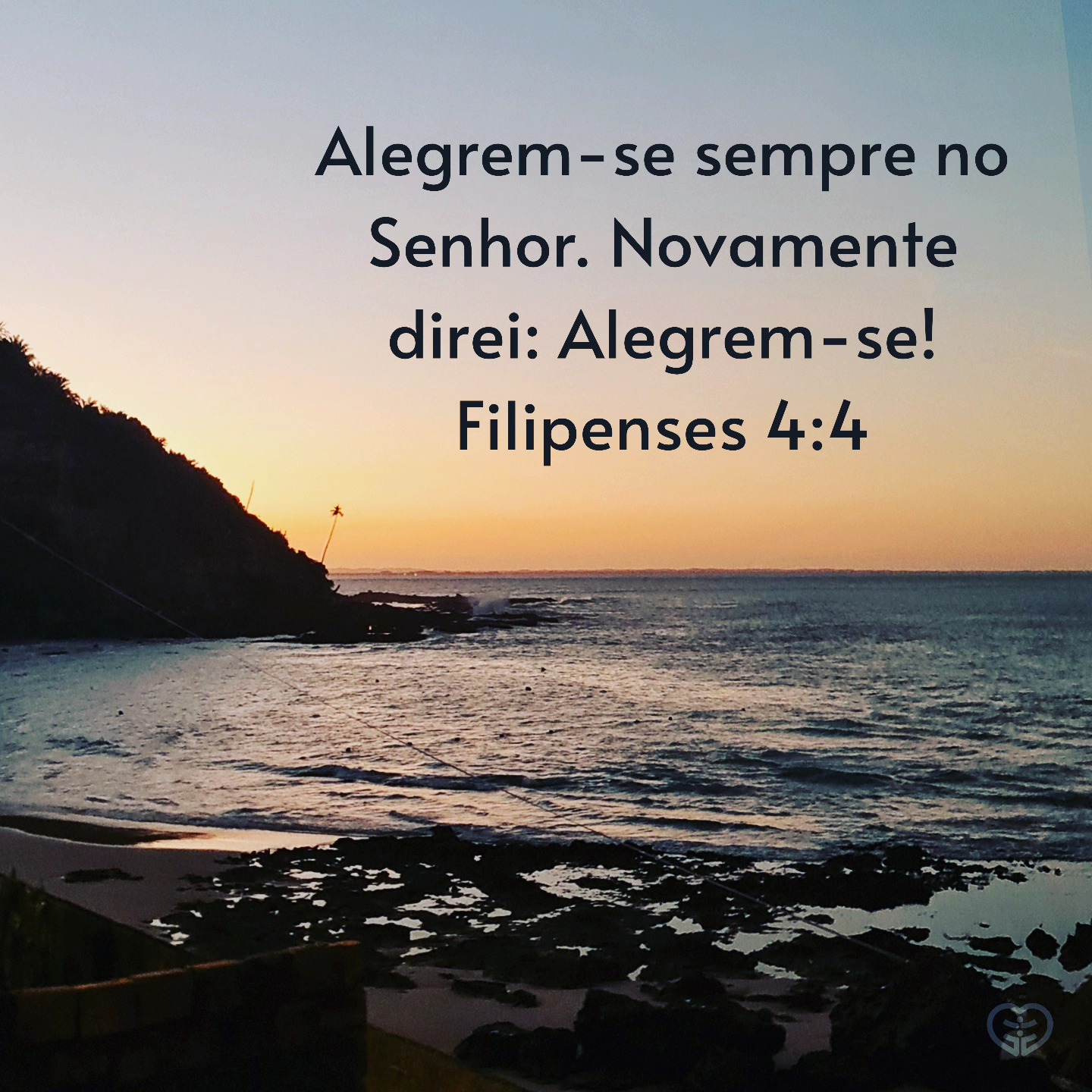 Filipenses 4:4