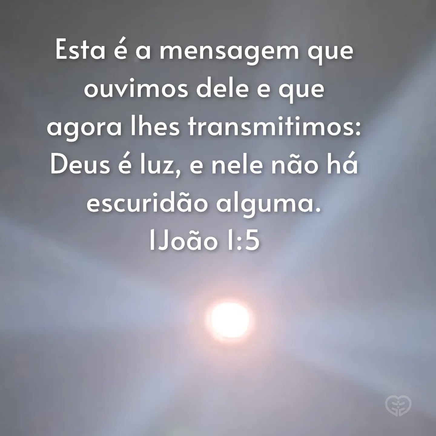 1João 1:5