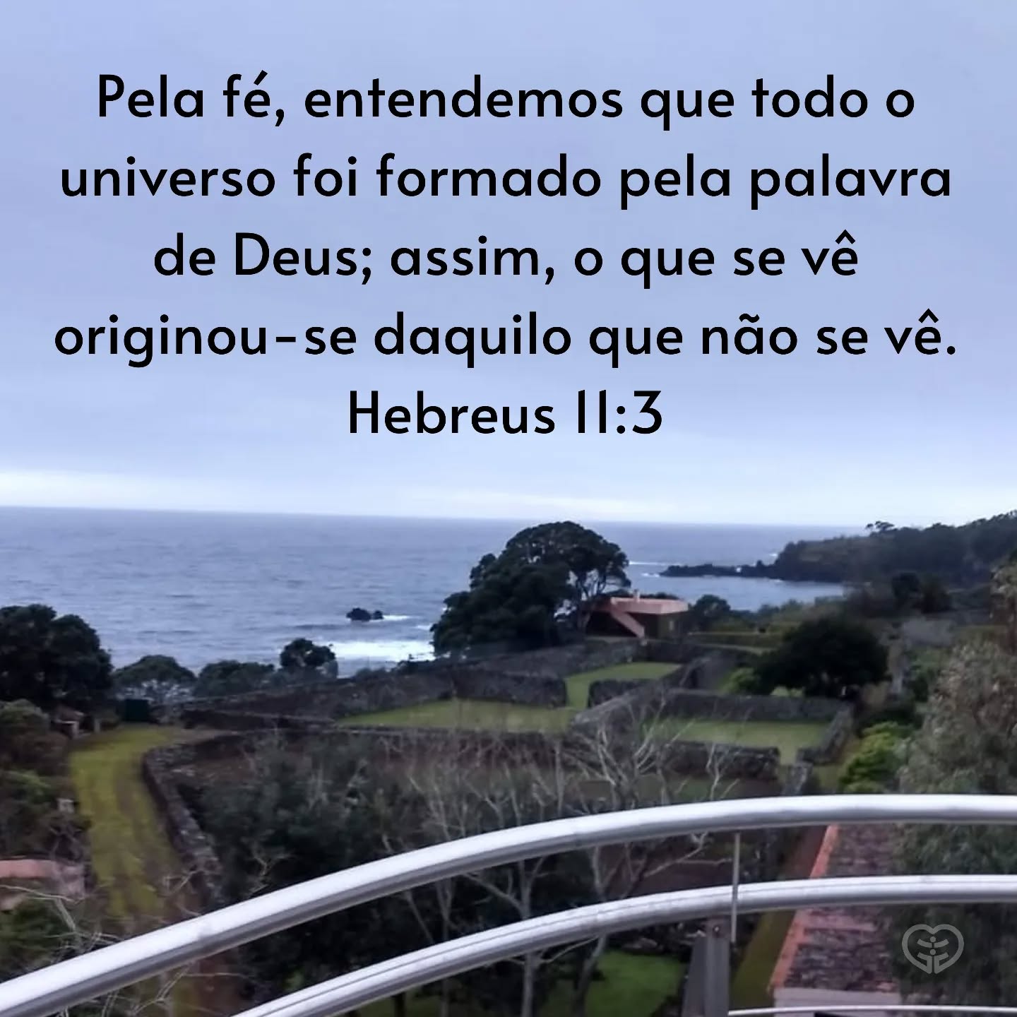 Hebreus 11:3