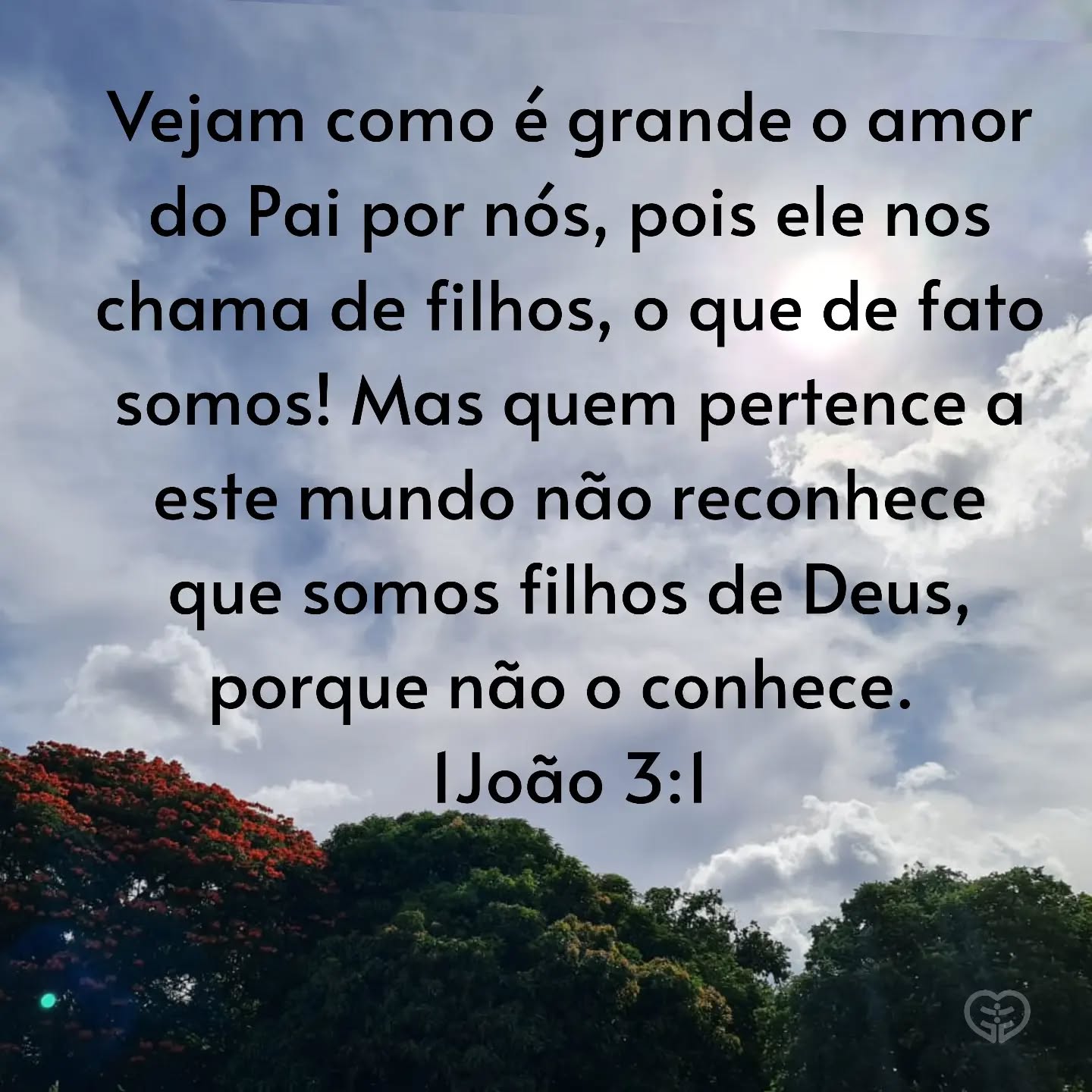 1João 3:1