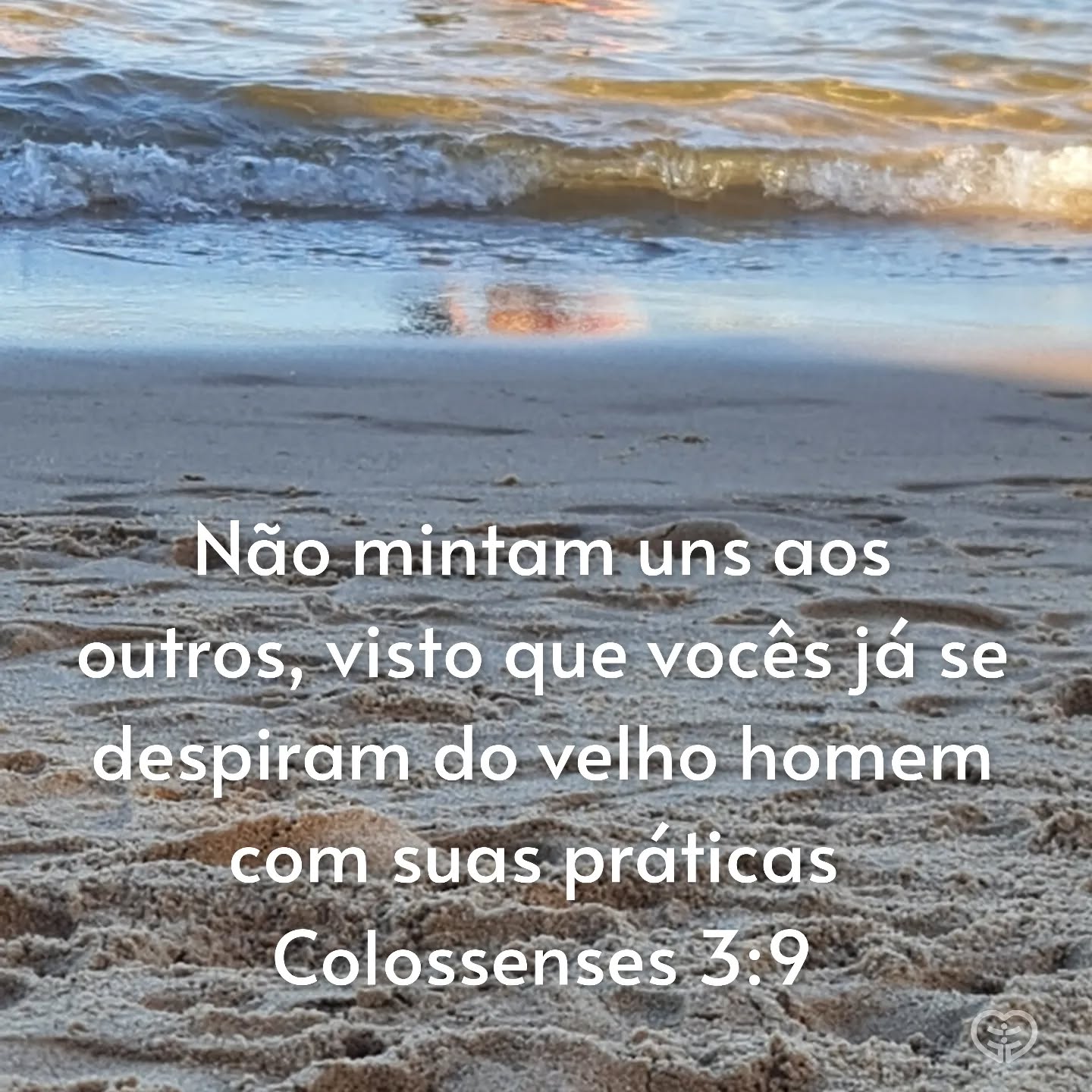 Colossenses 3:9