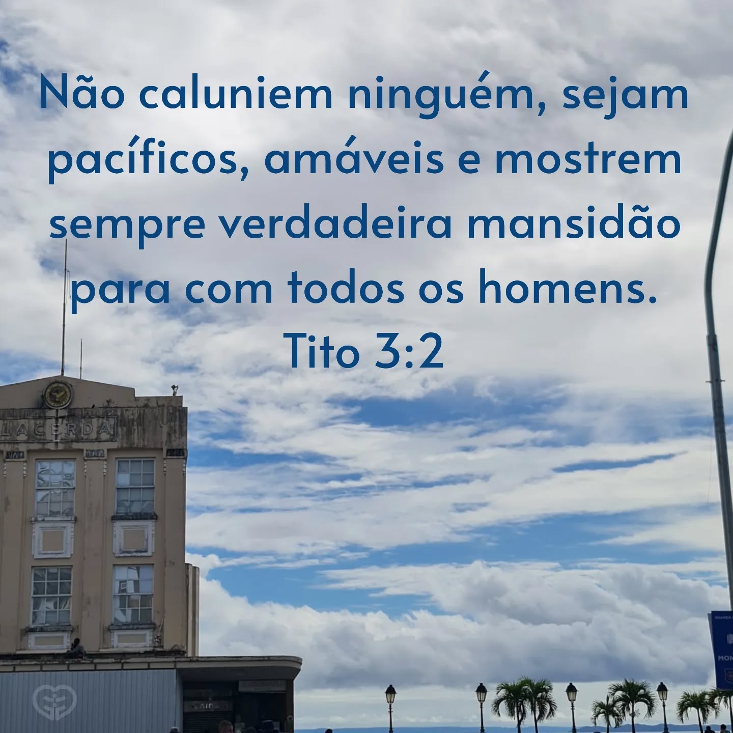 Tito 3:2